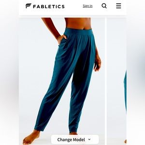 Fabletics Elliana Tapered Pant Midnight Wave XS